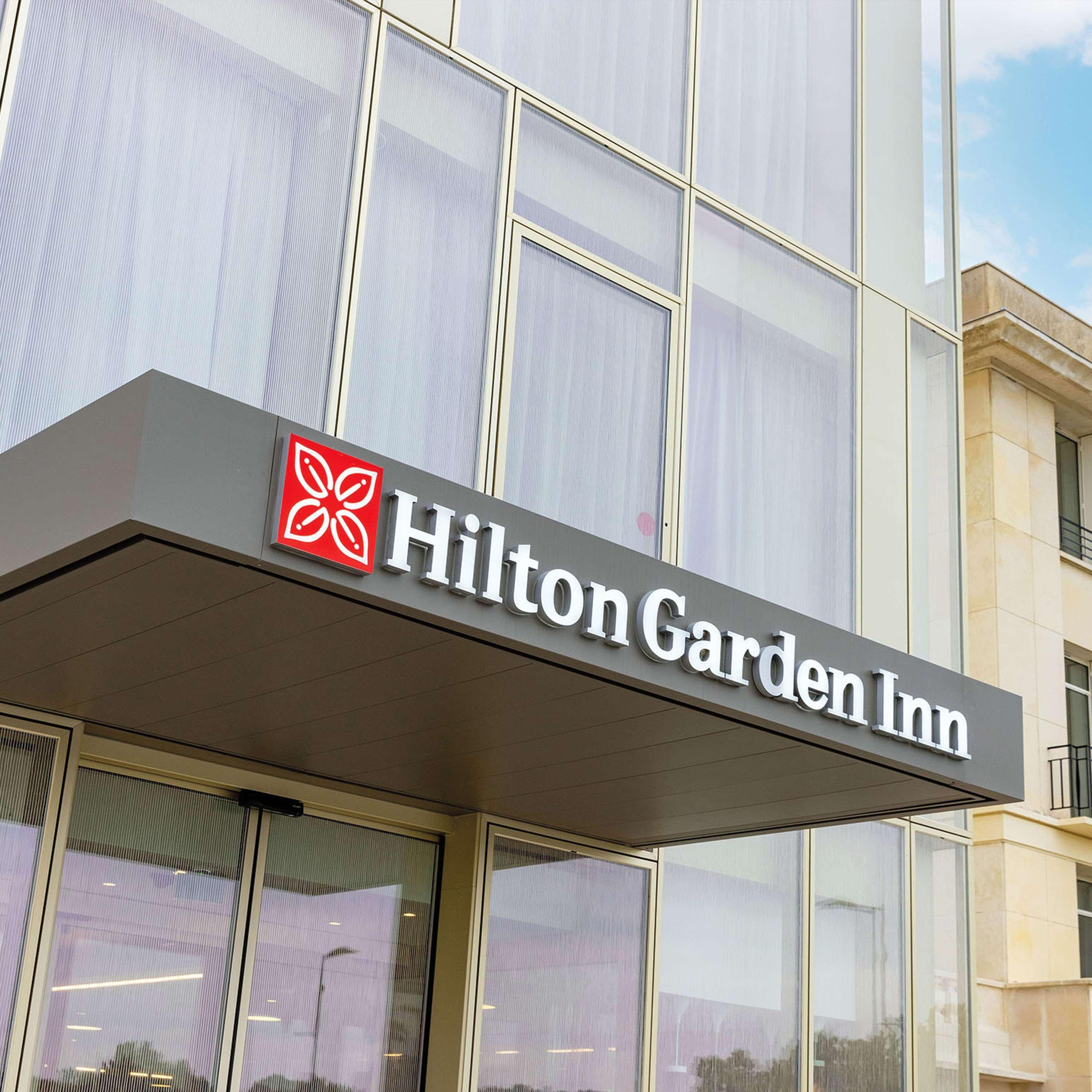 Hilton Garden Centre, France 4* Tours