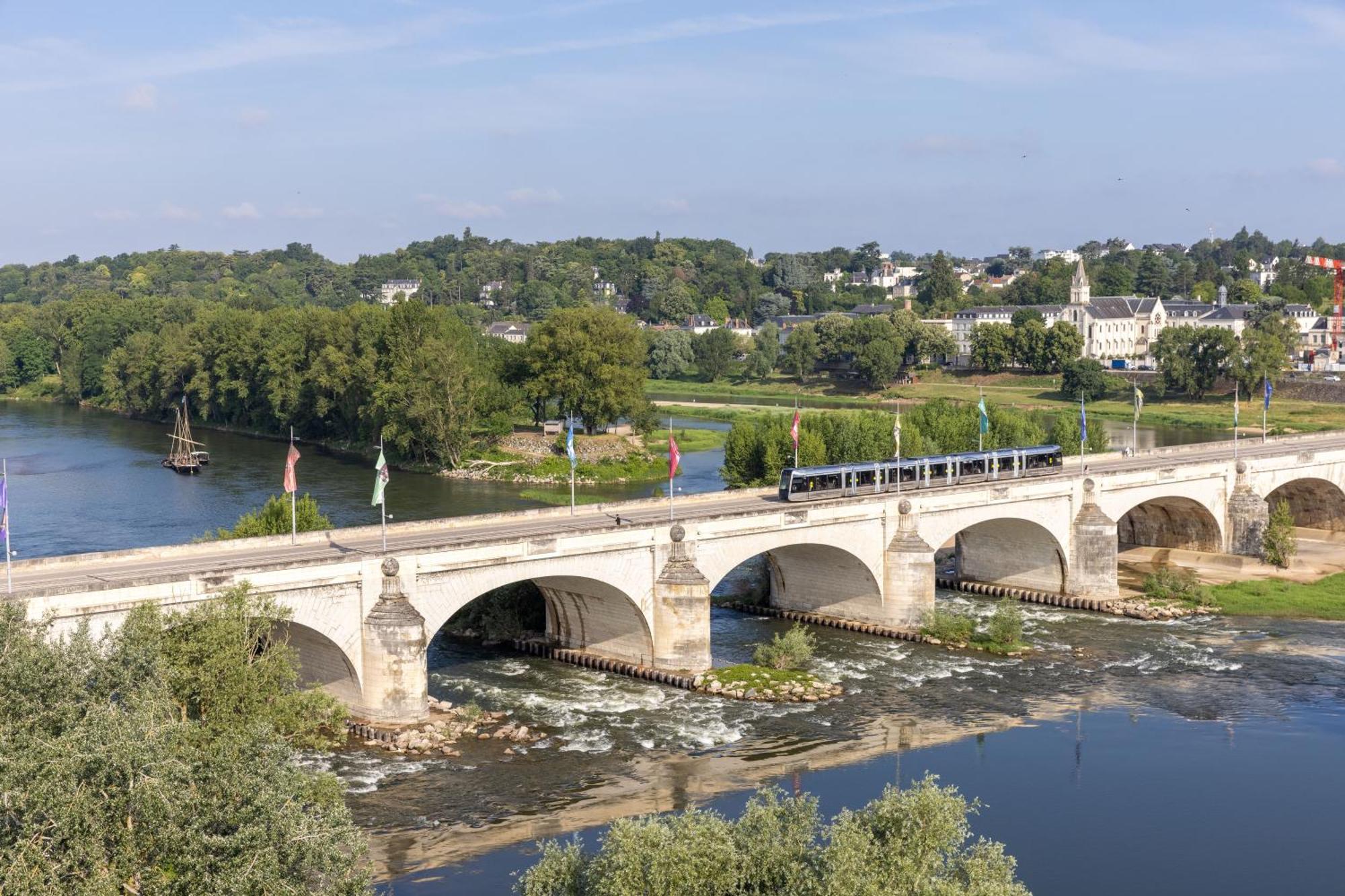 Hilton Garden Centre, France Hotel 4*