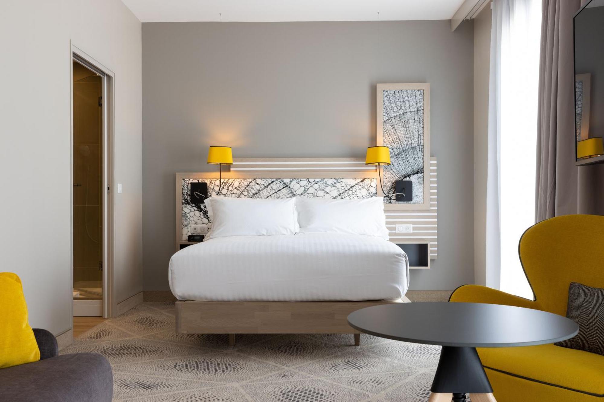 Hilton Garden Centre, France 4* Tours